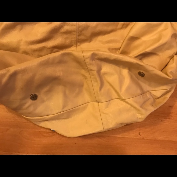 Kenneth Cole Leather Bag - Picture 6 of 6